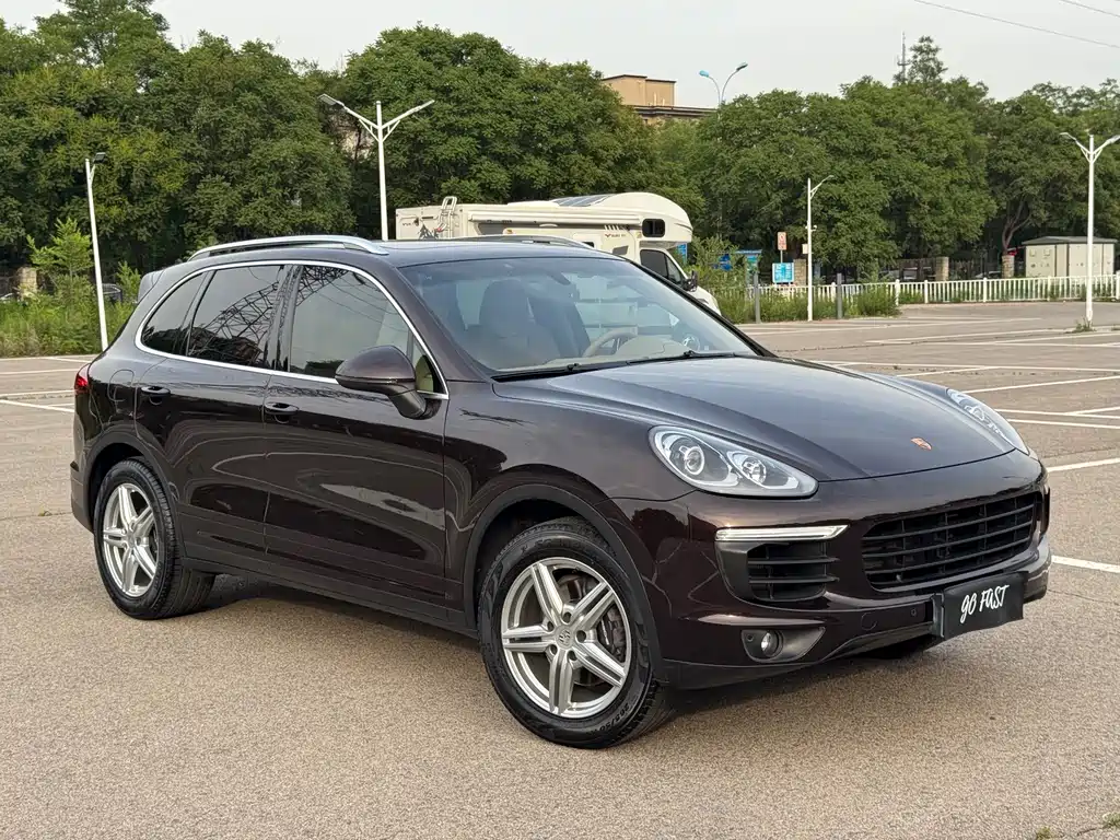Porsche Cayenne 2015 — фото 3