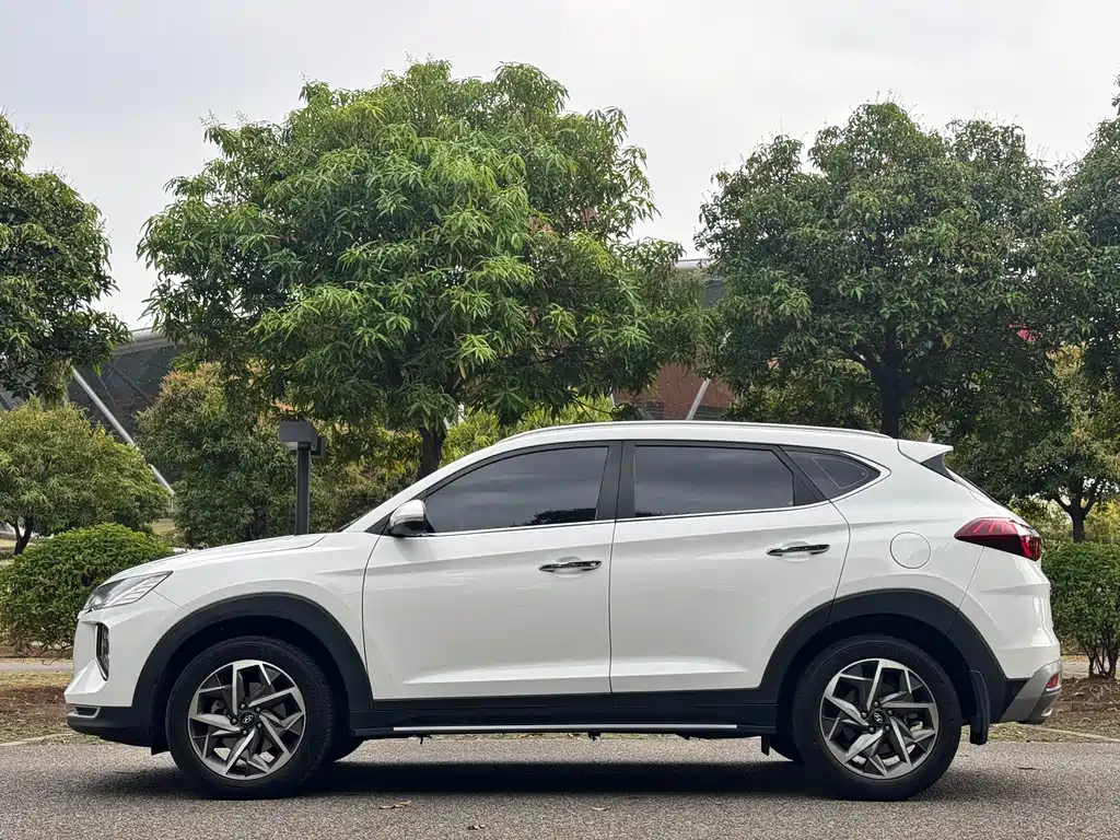 Hyundai Tucson 2020 — фото 22