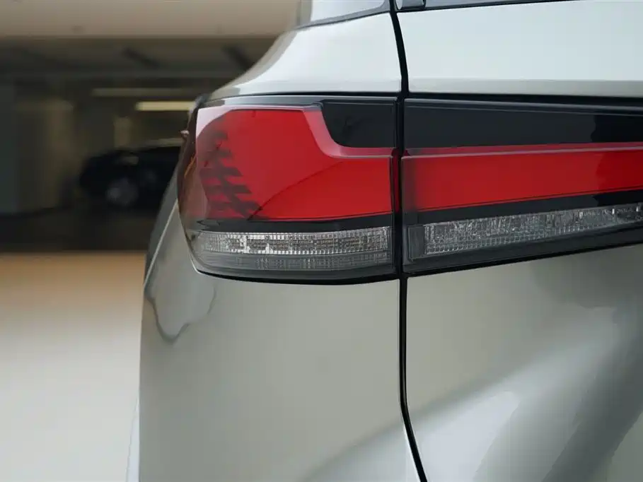 Lexus RX 2024 — фото 16