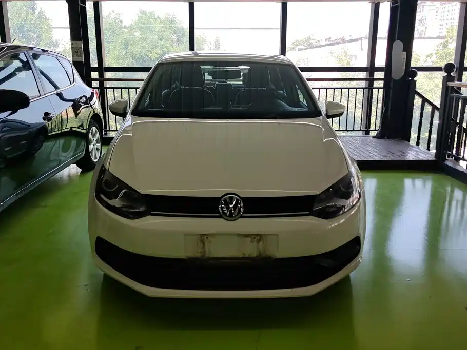 Volkswagen Polo 2016