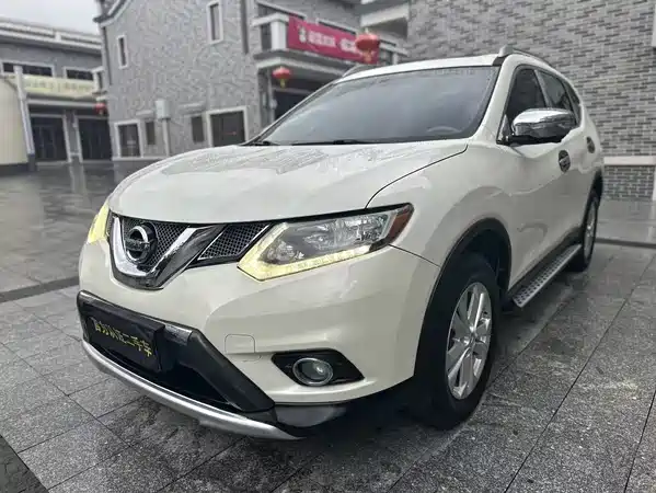 Nissan X-Trail 2015