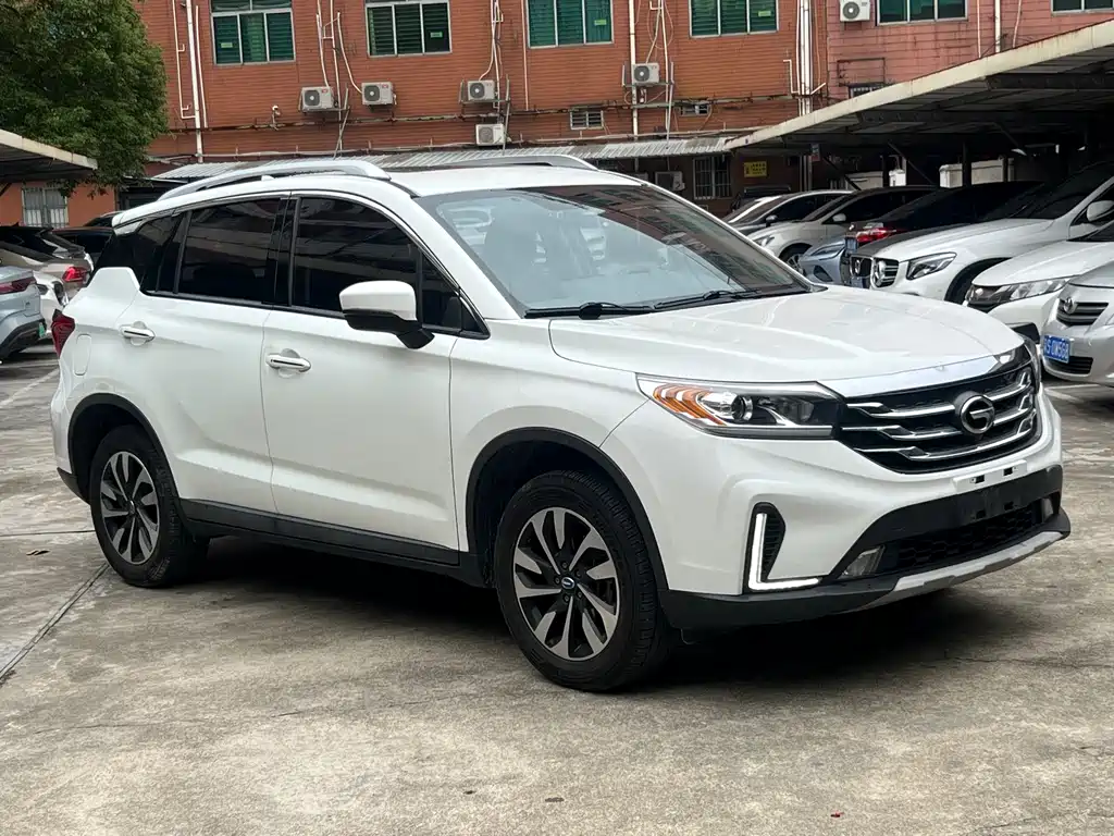 GAC Motor Trumpchi GS4 2019 — фото 3