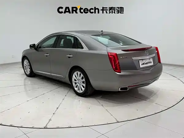 Cadillac XTS 2014