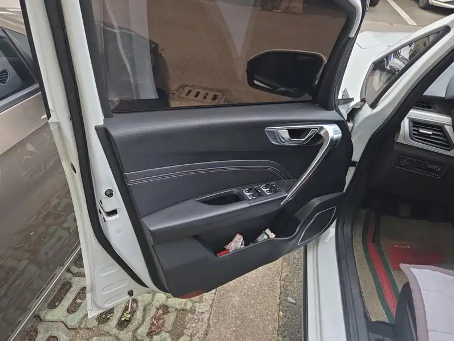 Geely Vision X3 2020