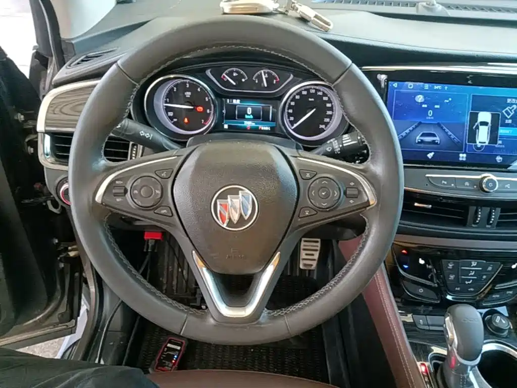 Buick Envision Plus 2018 — фото 11