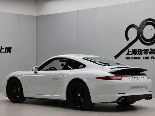 Porsche 911 2015