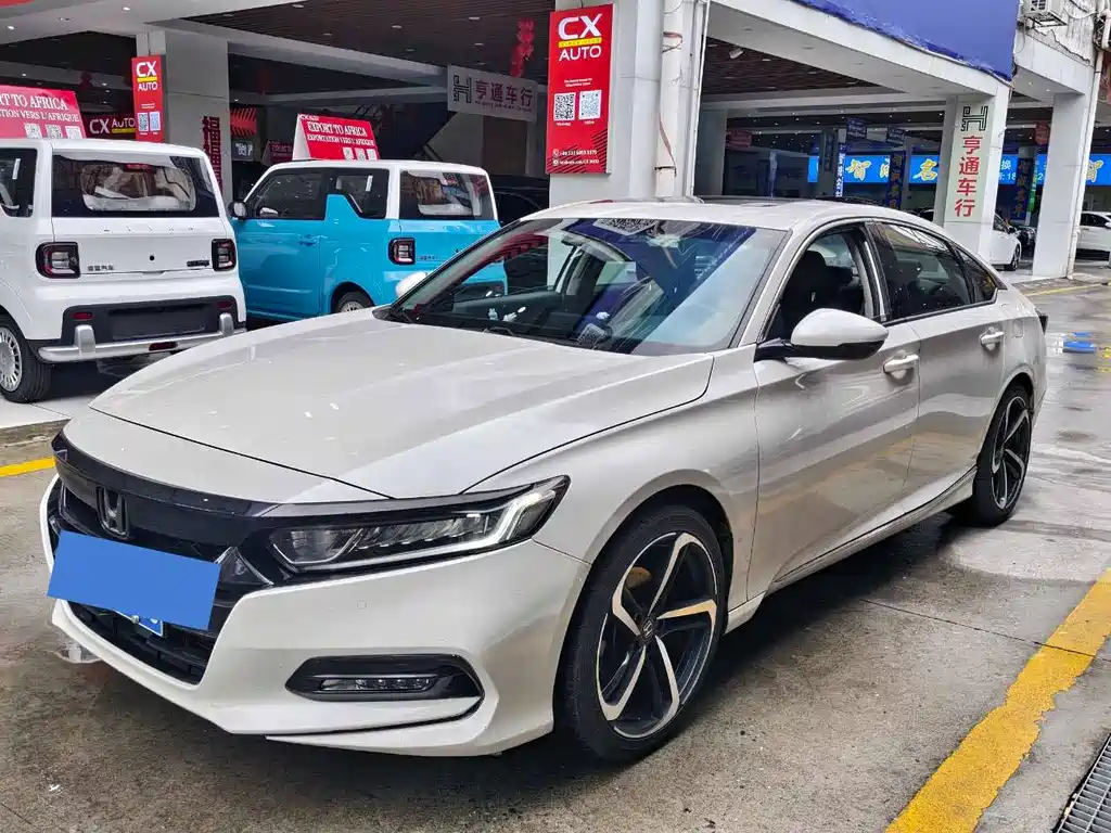 Honda Accord 2021 — фото 1