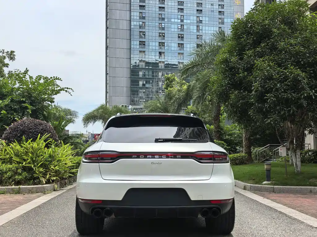 Porsche Macan 2016 — фото 8