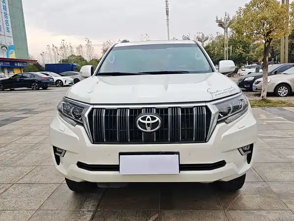 Toyota Prado 2018