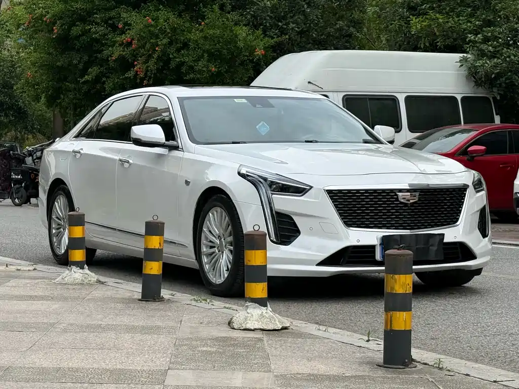 Cadillac CT6 2020 — фото 2
