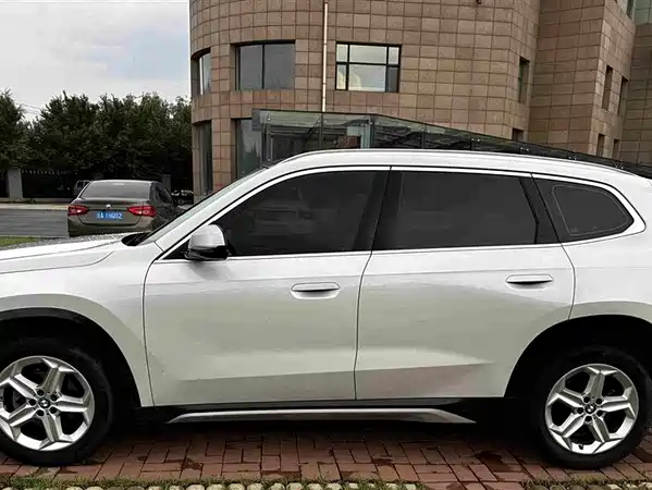BMW X1 2023