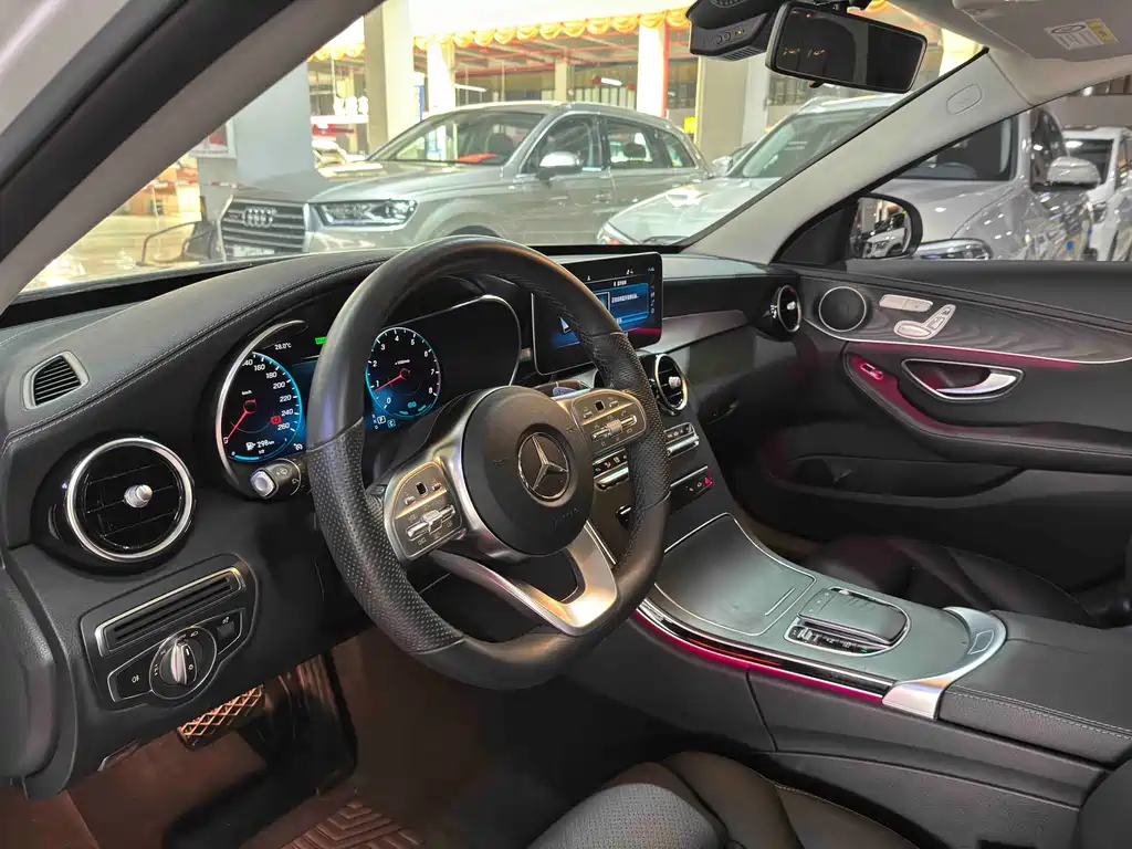 Mercedes-Benz C-Class 2021 — фото 10