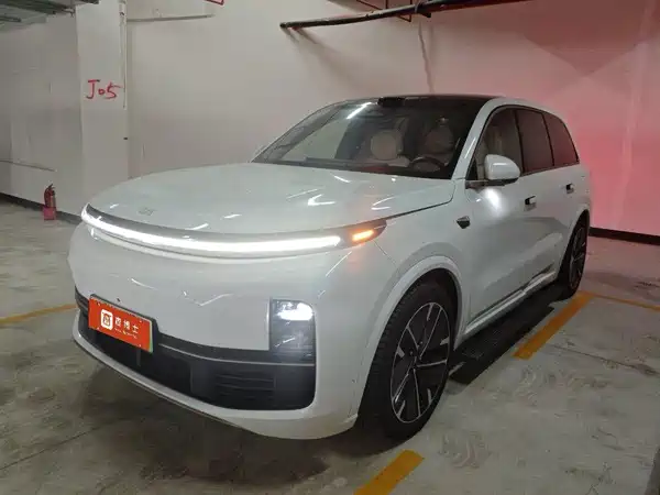 Li Auto L9 2025