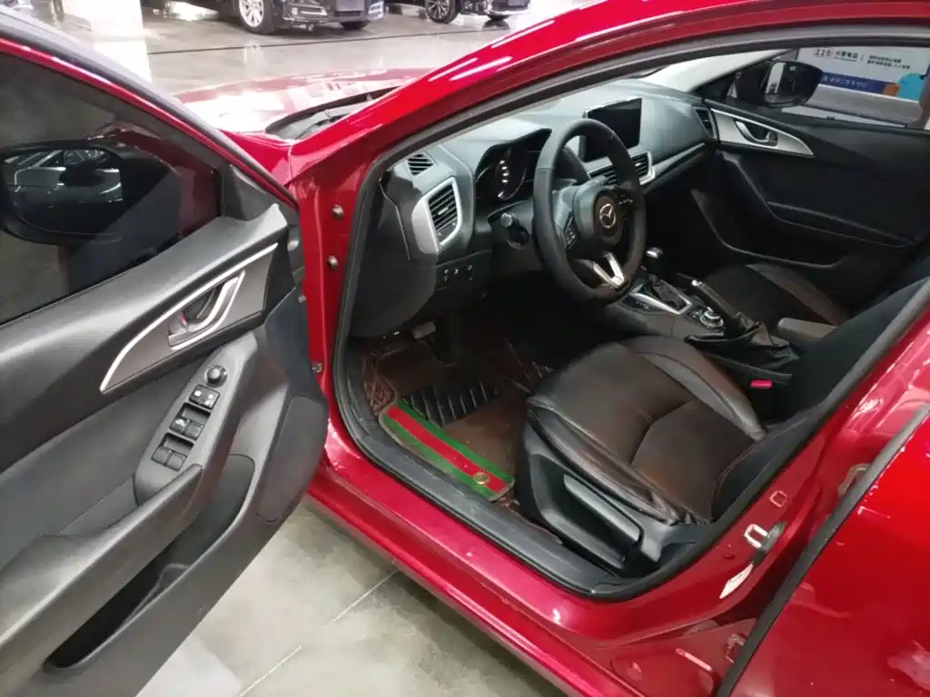 Mazda 3 Angkesela 2018 — фото 16