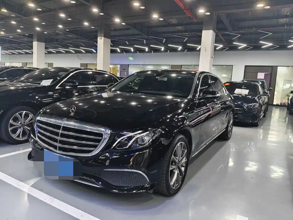 Mercedes-Benz E-Class 2018 — фото 1