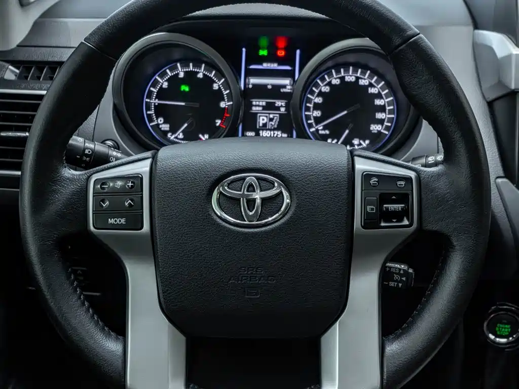 Toyota Prado 2016 — фото 14