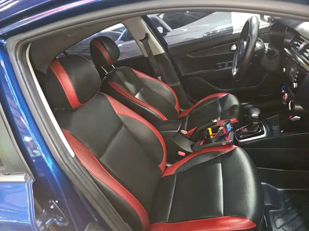 Kia KX Cross 2018 — фото 25