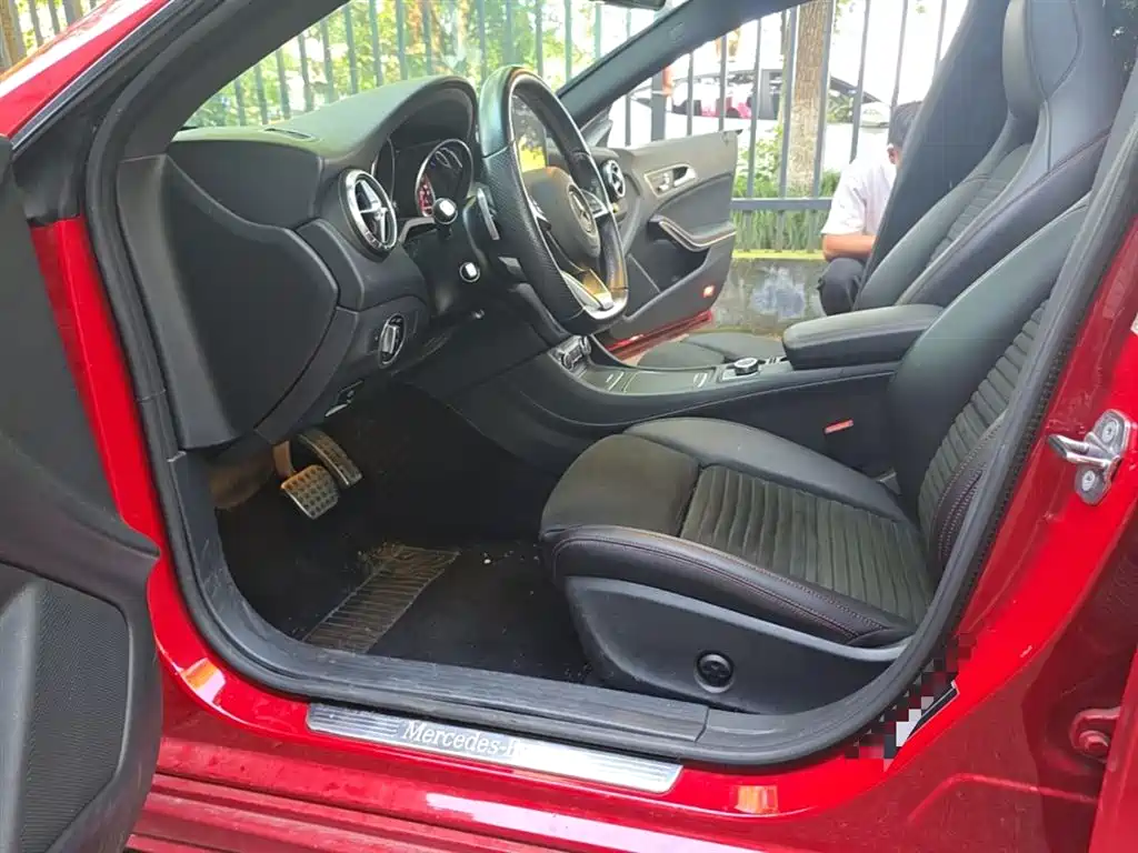 Mercedes-Benz CLA 2018 — фото 23