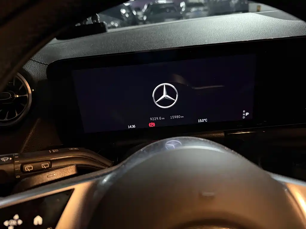 Mercedes-Benz GLA 2024 — фото 3