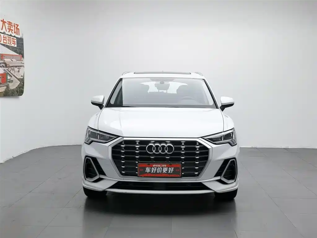 Audi Q3 2020 — фото 3