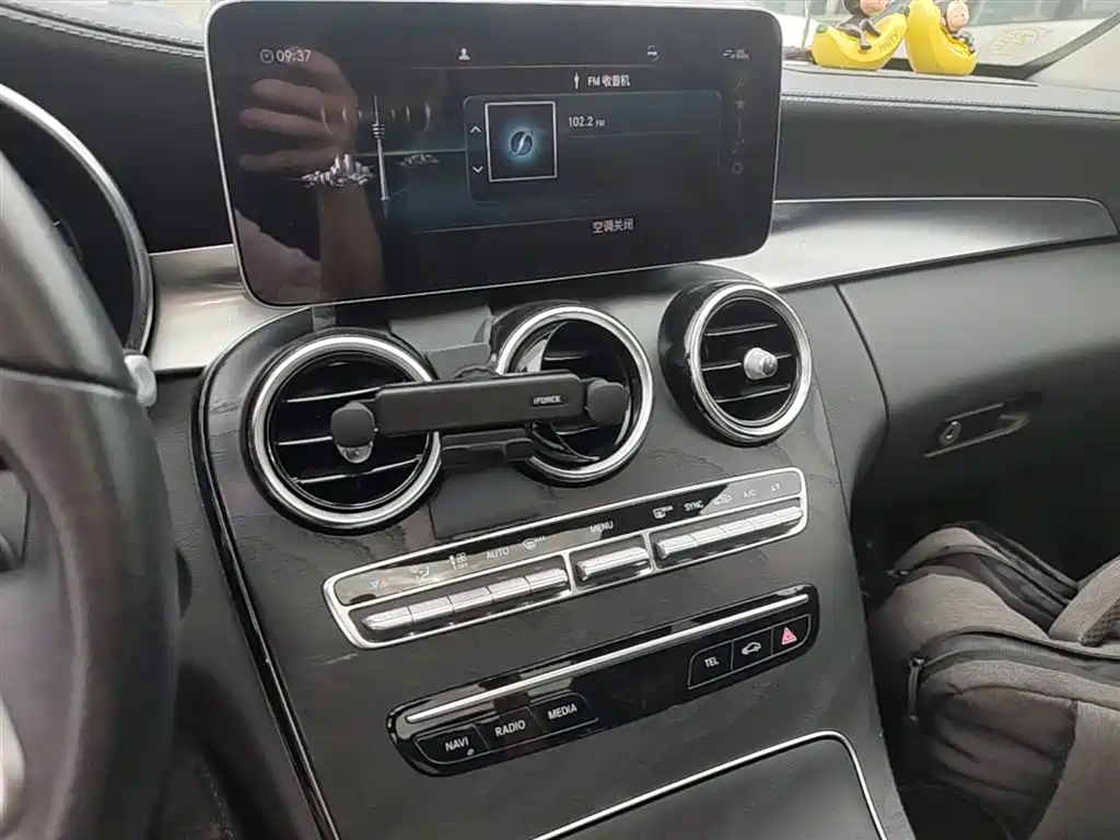 Mercedes-Benz C-Class 2019 — фото 13