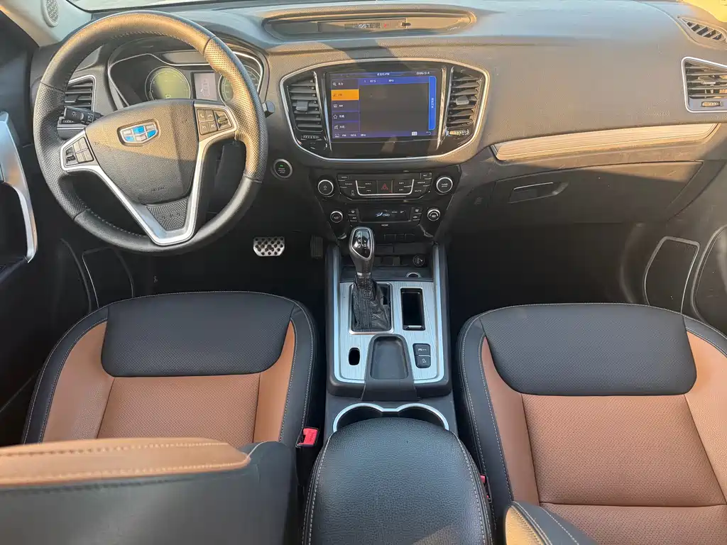 Geely Vision X6 2018 — фото 12