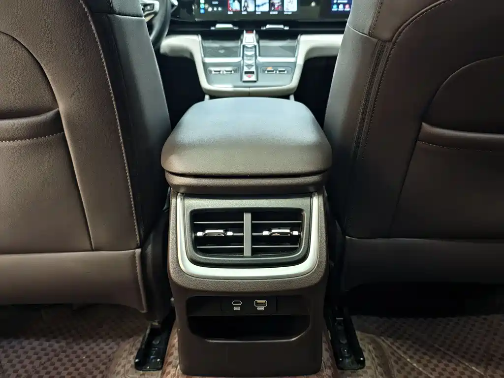 Haval Xiaolong MAX 2023 — фото 23