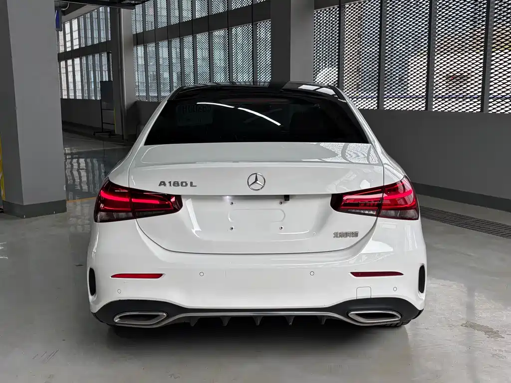 Mercedes-Benz A-Class 2019 — фото 14