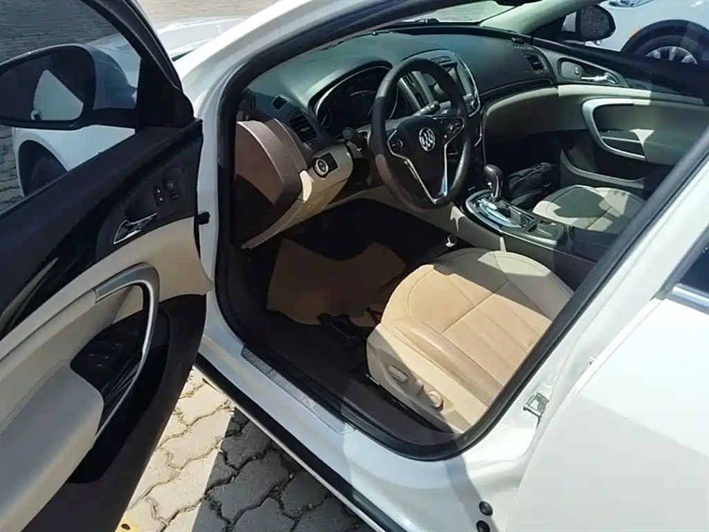 Buick Regal 2016 — фото 16