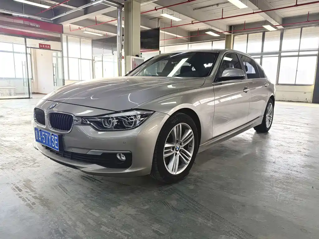 BMW 3 Series 2017 — фото 1