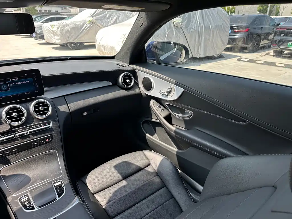 Mercedes-Benz C-Class 2019 — фото 16