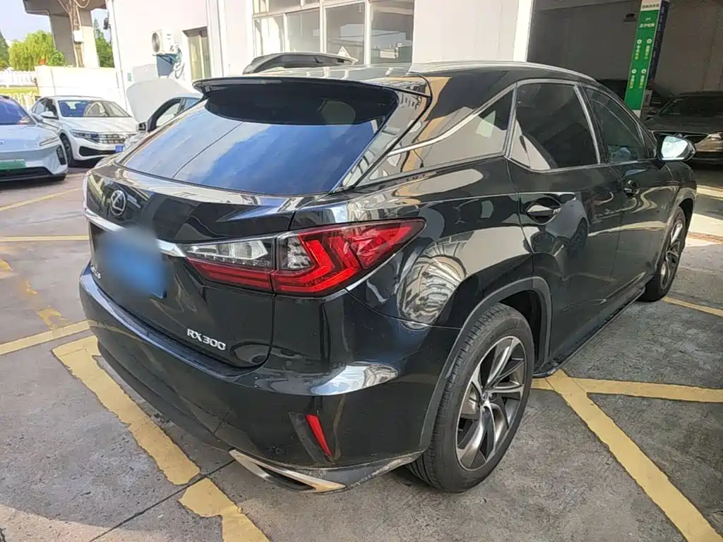Lexus RX 2018