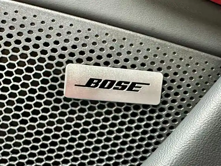 Porsche Taycan 2021 — фото 9
