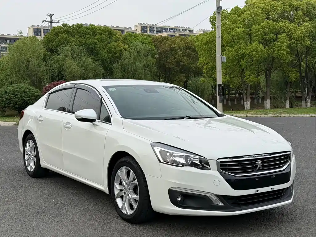 Peugeot 508 2016 — фото 3