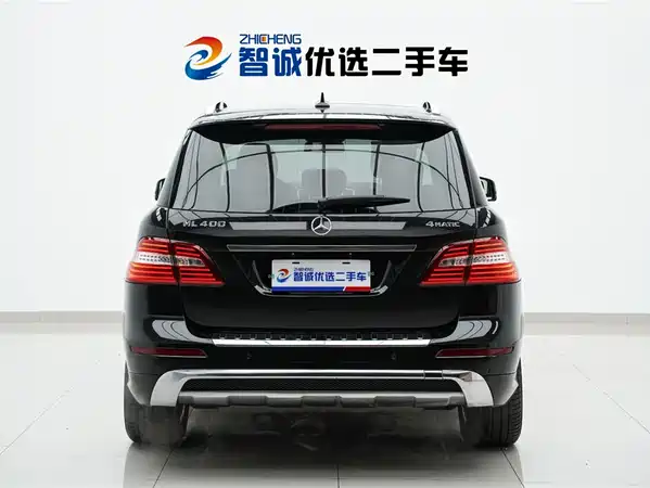 Mercedes-Benz M-Class 2015