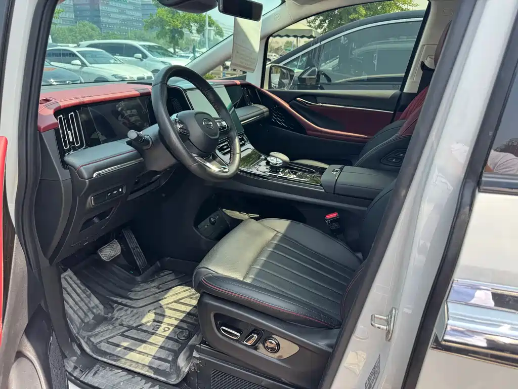 GAC Motor Trumpchi E9 2024 — фото 3