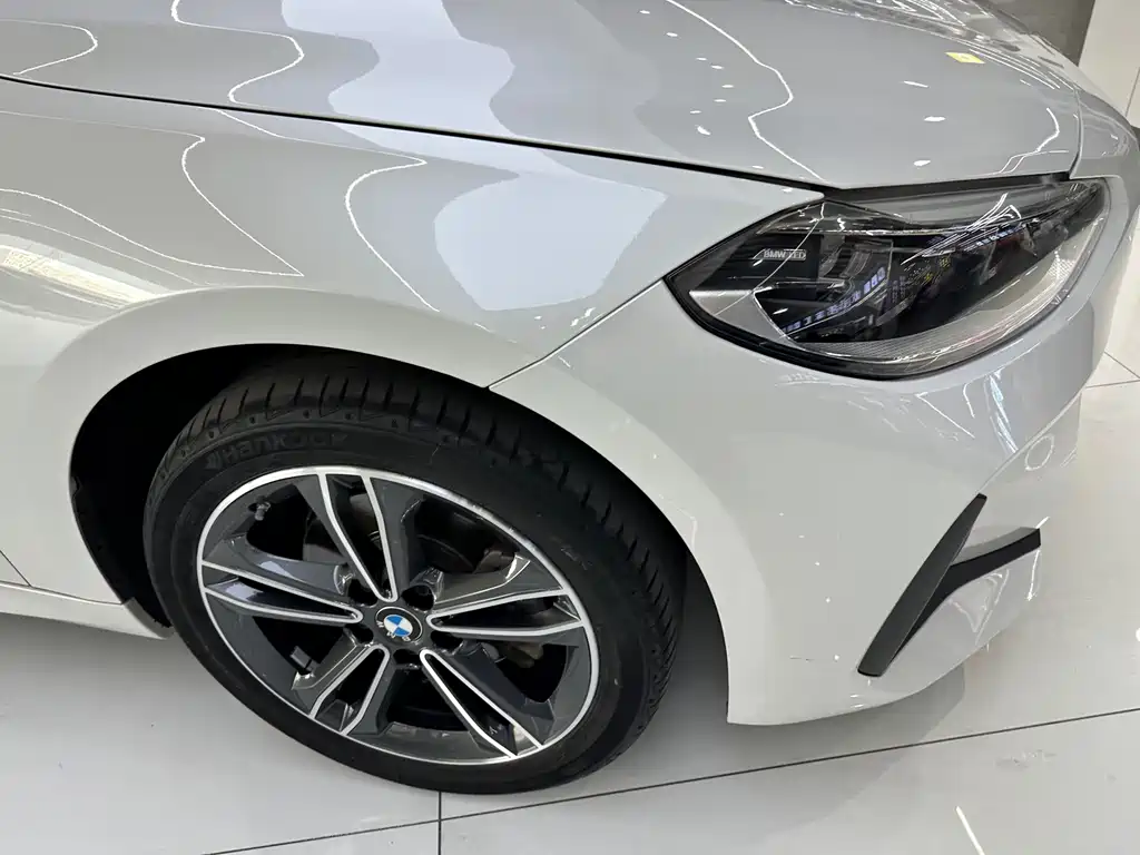 BMW 1 Series 2021