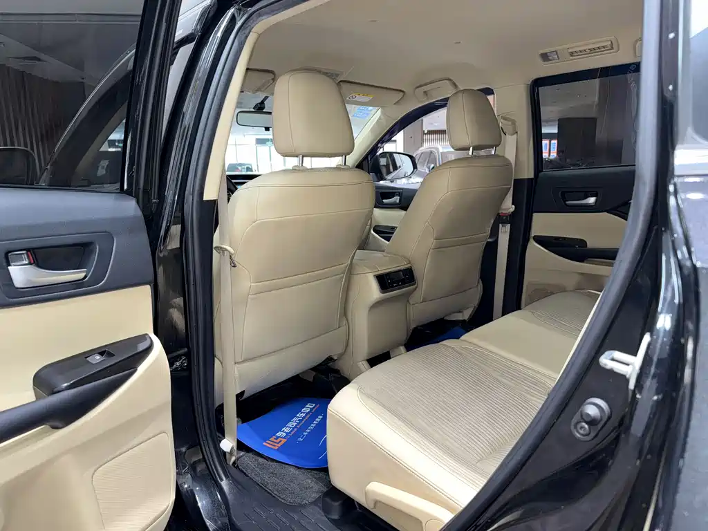 Toyota Highlander 2020 — фото 27