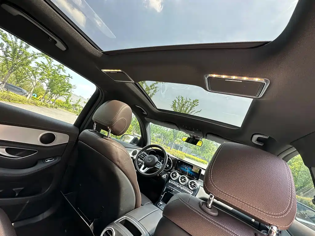 Mercedes-Benz GLC 2020 — фото 11