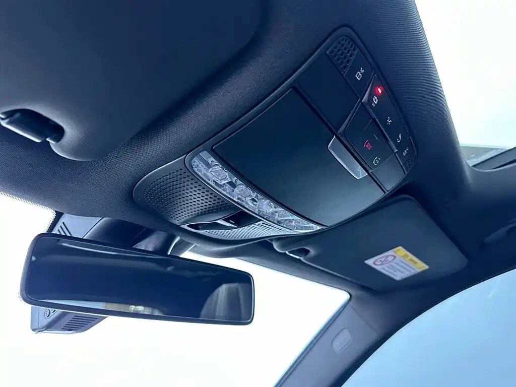 Mercedes-Benz GLC 2022 — фото 12