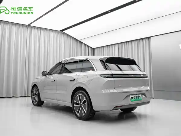 Li Auto L6 2024