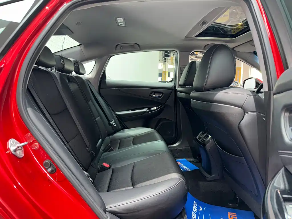 Honda Spirior 2016 — фото 22
