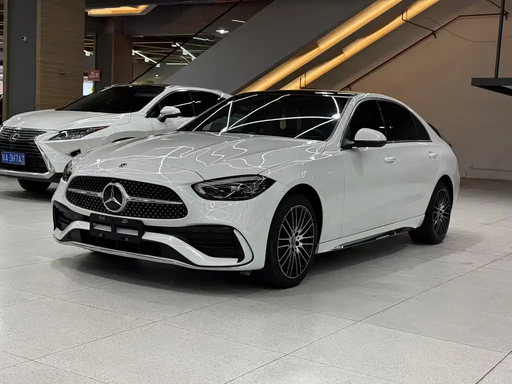 Mercedes-Benz C-Class 2022 — фото 1