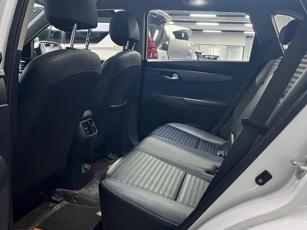 Kia Sportage 2019 — фото 15