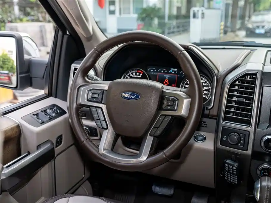 Ford F-150 Raptor 2021 — фото 11