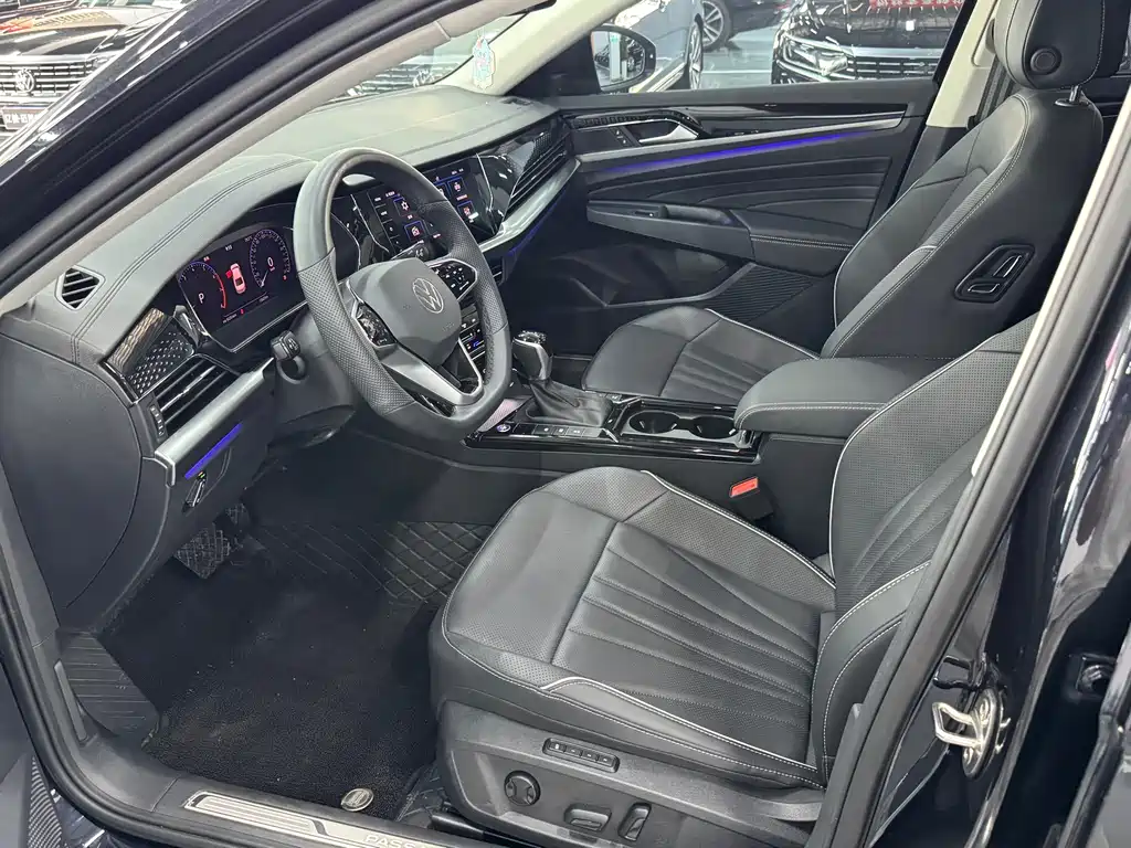 Volkswagen Passat 2024