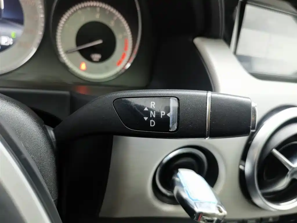 Mercedes-Benz GLK-Class 2014 — фото 13