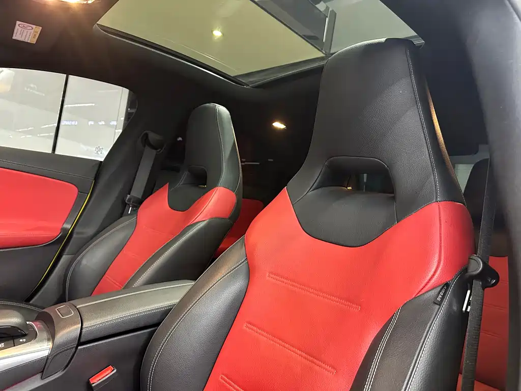 Mercedes-Benz CLA AMG 2021 — фото 6
