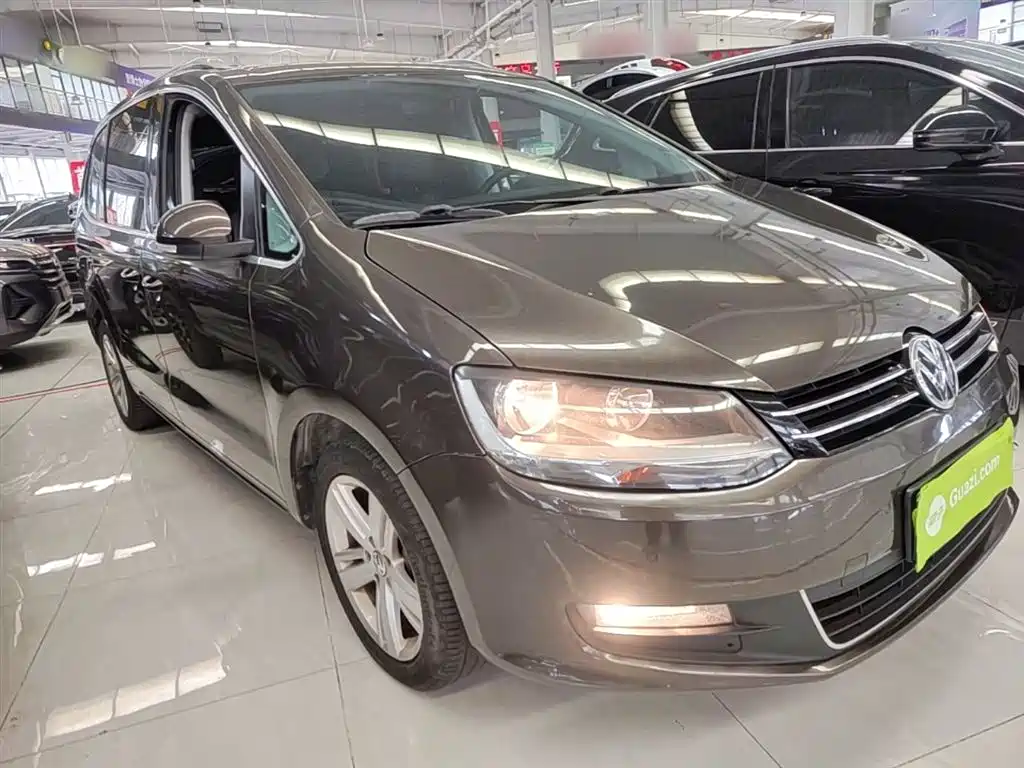 Volkswagen Sharan 2017 — фото 4