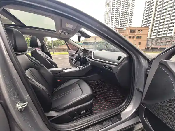 Hyundai Sonata 2020